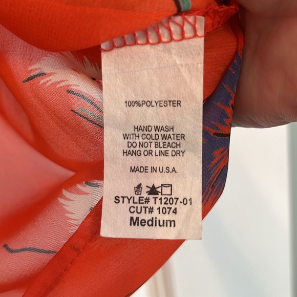 Super Cute Open Back Top by Yahada - Picture 5 of 8